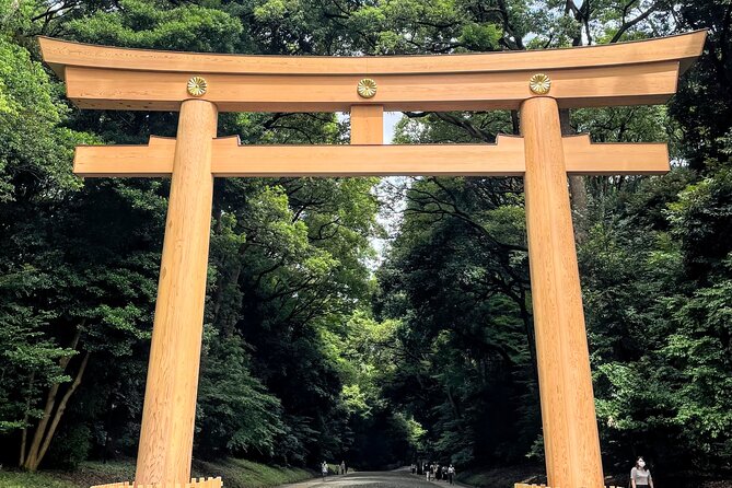 1-Day Tokyo Bus Tour - Meiji Shrine: a calm start beneath the cedars