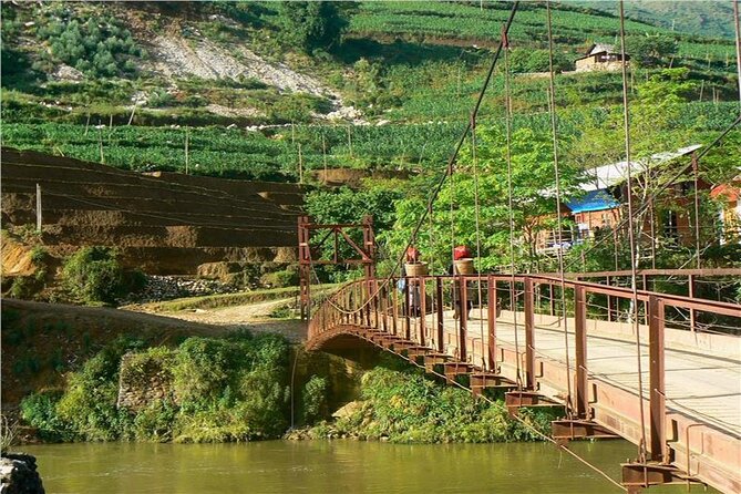 2-Day Trekking Adventure of Sapa from Hanoi with Night Bus - Morning in Sapa and the route to Y Linh Ho