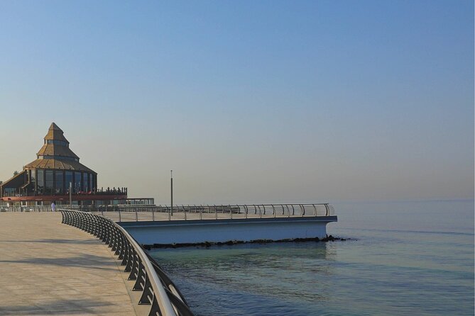 Abu Dhabi Bus Tour - Etihad Gallery and the city’s modern side
