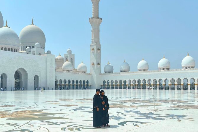 Abu Dhabi Bus Tour - Ferrari World and the final return to Dubai