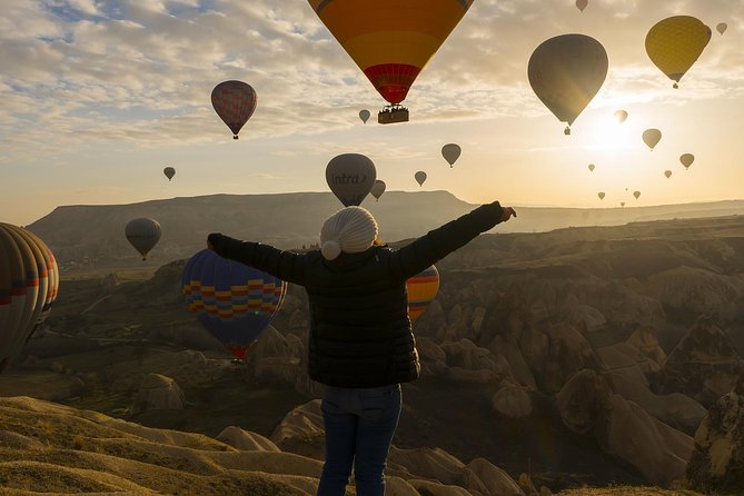 Alanya: Cappadocia 2 Day Guided Bus Tour incl. Hotel - Pottery in Avanos
