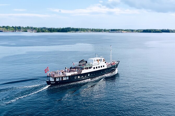 All About the Fjords in One Tour by Bus and Boat from Ålesund - Trandal, Sæbø, and Urke along the fjord