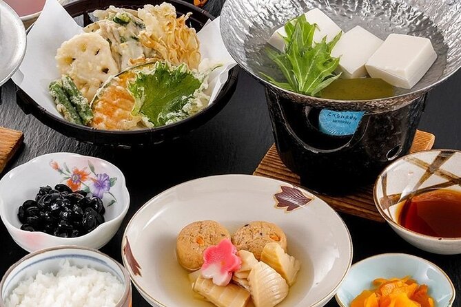Amanohashidate & Miyama 1-Day Bus Tour: From Osaka/Kyoto w/ Lunch - Lunch: useful, filling, and strongly seafood-focused