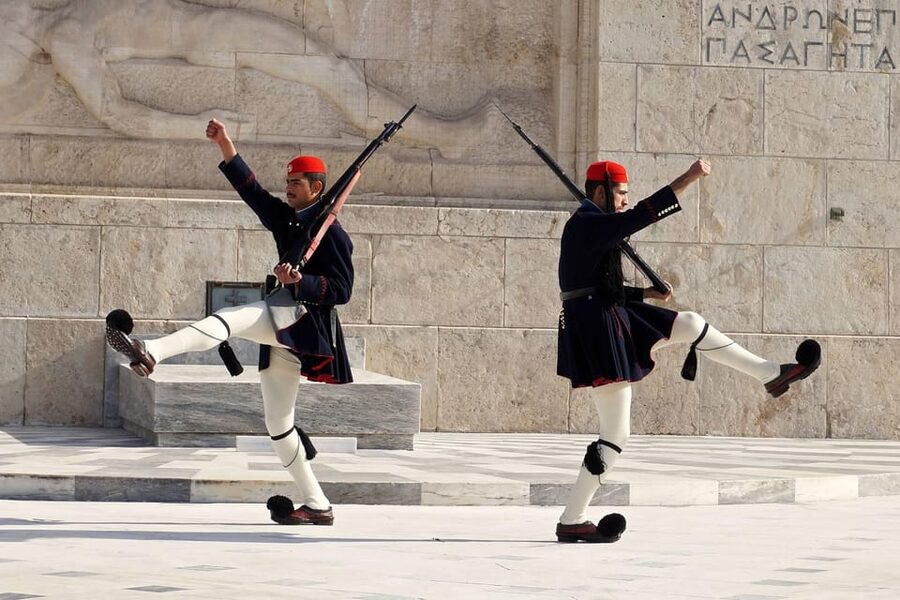 Athens: Hop-On-Hop-Off & Acropolis & Acropolis Mus.& 3 audio - What $104 is worth