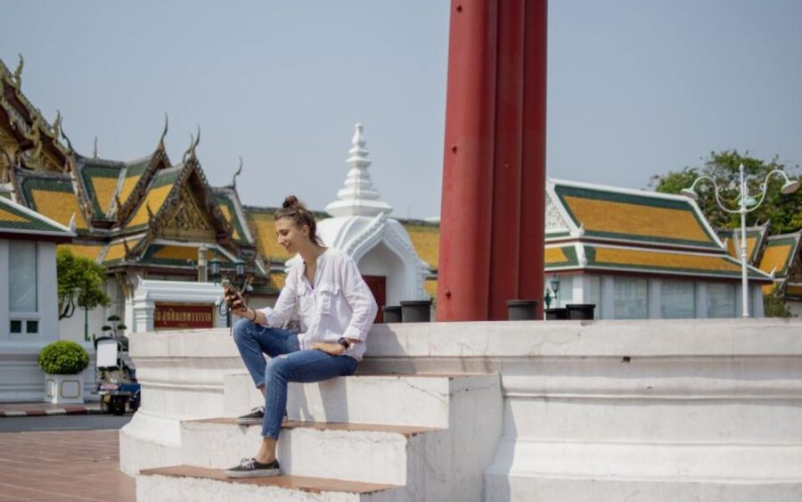 Bangkok: Chinatown Night Walking Tour and Hop On Hop Off Bus - Key points to know before you book