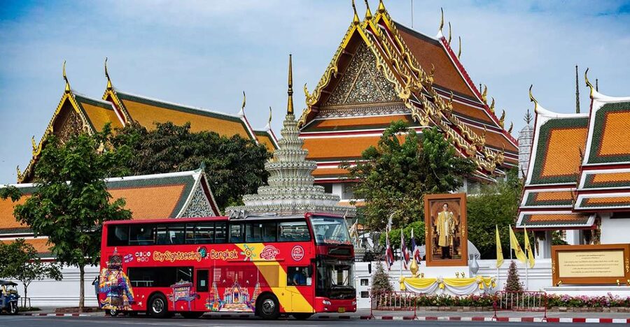 Bangkok: City Sightseeing Hop-On Hop-Off Bus Tour - Red Line: central Pattaya and the hilltop temple