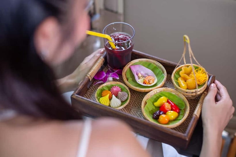 Bangkok: Premium Damnoen Saduak & Railway Market By Food Bus - Key points to know before booking
