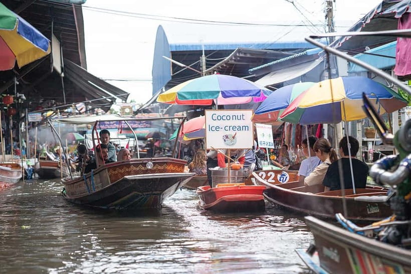 Bangkok: Premium Damnoen Saduak & Railway Market By Food Bus - Who will enjoy this day most
