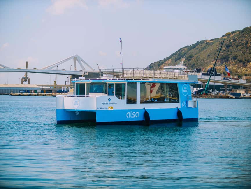 Barcelona: Bus Nàutic with tapas tasting - The tapas stop at the Alsa bar