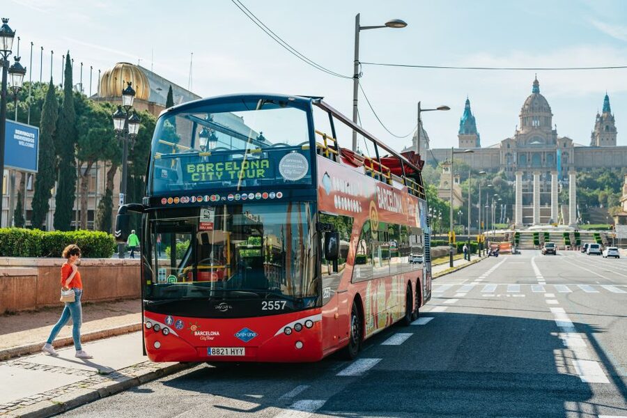 Barcelona Hop-On Hop-Off Bus and FC Barcelona Immersive Tour - Ticket collection is the main nuisance