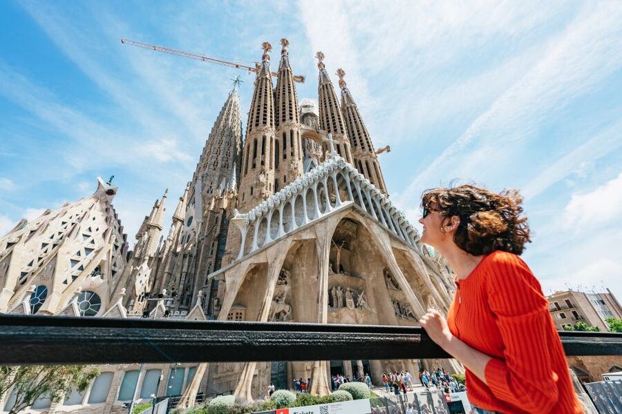 Barcelona Hop-On Hop-Off Bus and FC Barcelona Immersive Tour - Comfort, access, and practical limits