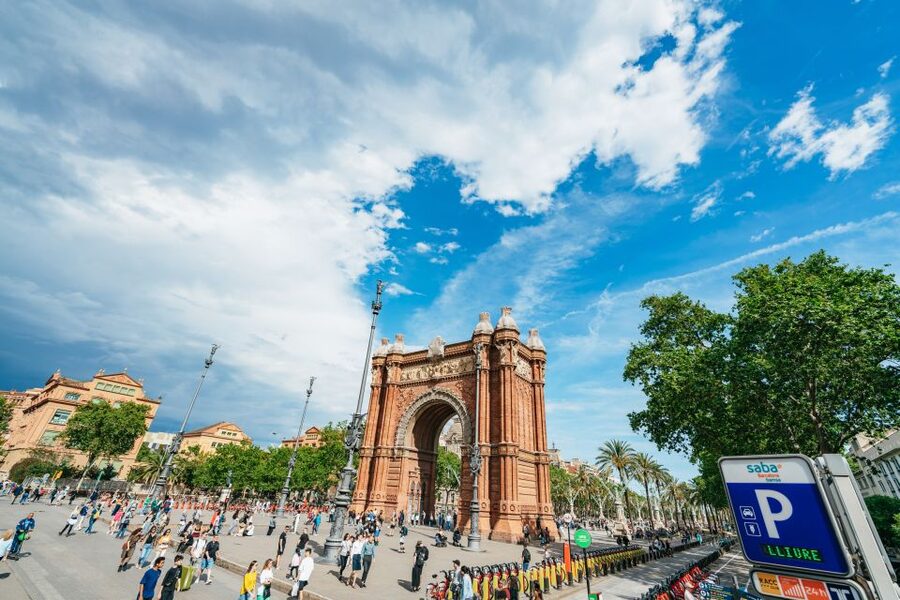 Barcelona Hop-On Hop-Off Bus and FC Barcelona Immersive Tour - Is $77 a fair price?