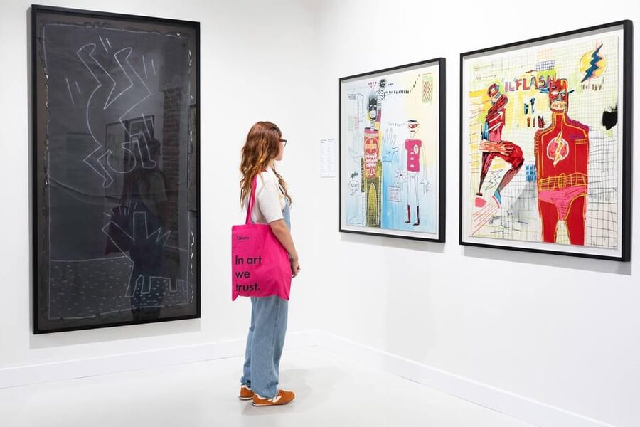 Barcelona: Hop-On Hop-Off Bus and Moco Museum Ticket - Why 48 hours usually gives better value