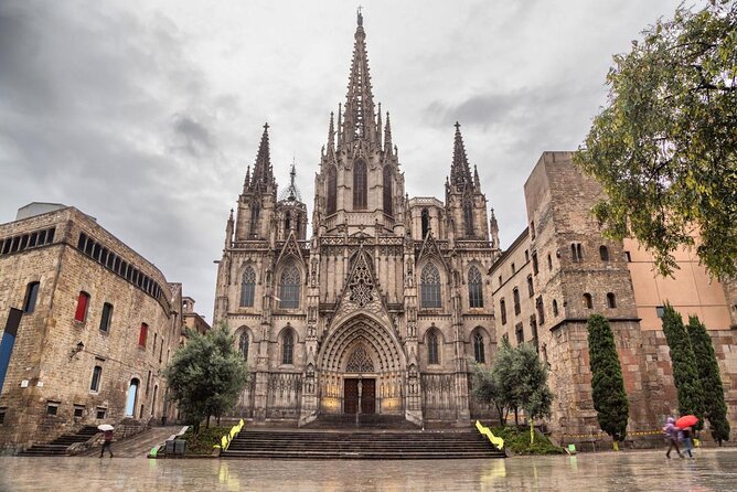 Barcelona Hop on Top City Tour - Key points before you book