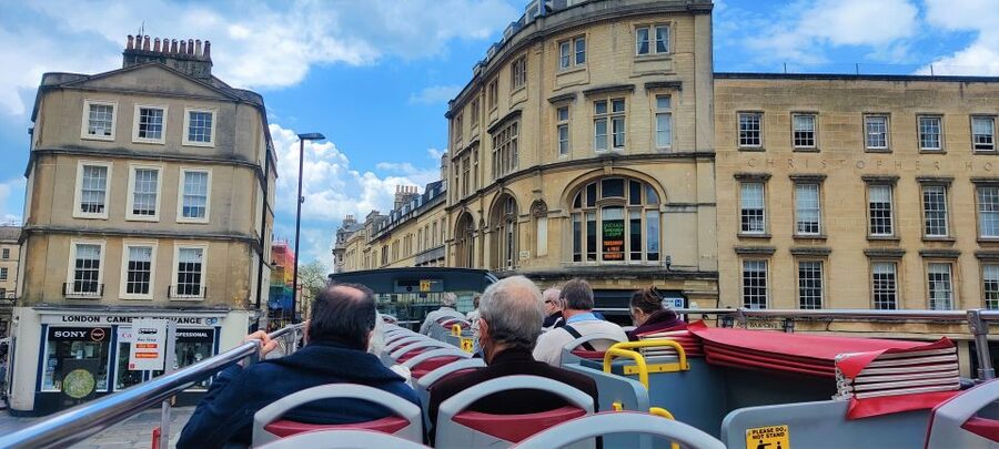 Bath: Tootbus Bath Discovery Hop-On Hop-Off Tour - Should you book the Bath Tootbus tour?