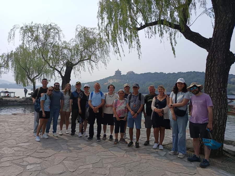 Beijing Great Wall Bus Tour with Multiple Route Options - The Guide Makes the Day Easier
