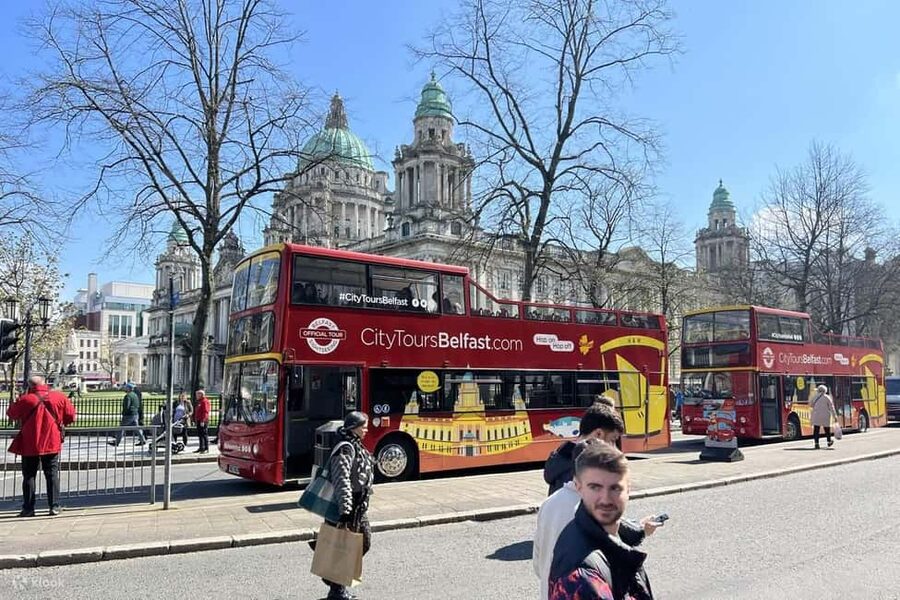 Belfast: Hop-on Hop-off Bus Tour With Live Guides - Titanic Quarter and the ships that shaped Belfast