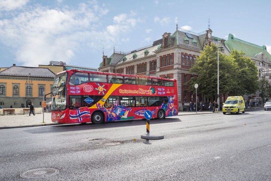 Bergen: City Sightseeing Hop-On Hop-Off Bus Tour - Stop 5: Bergen Aquarium and Nordnes Park