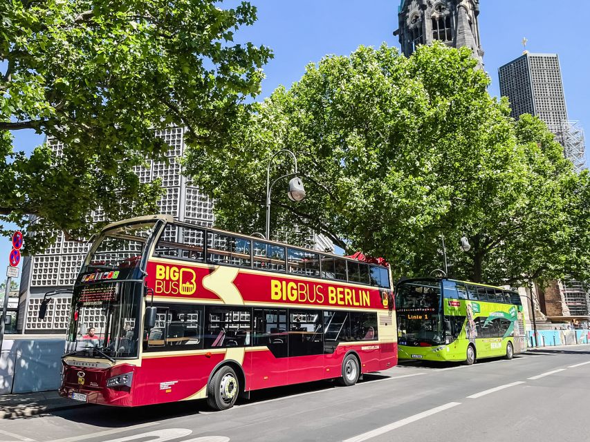 Berlin: Big Bus Hop-On Hop-Off Sightseeing Tour & Currywurst - The evening tour and Berlin after dark