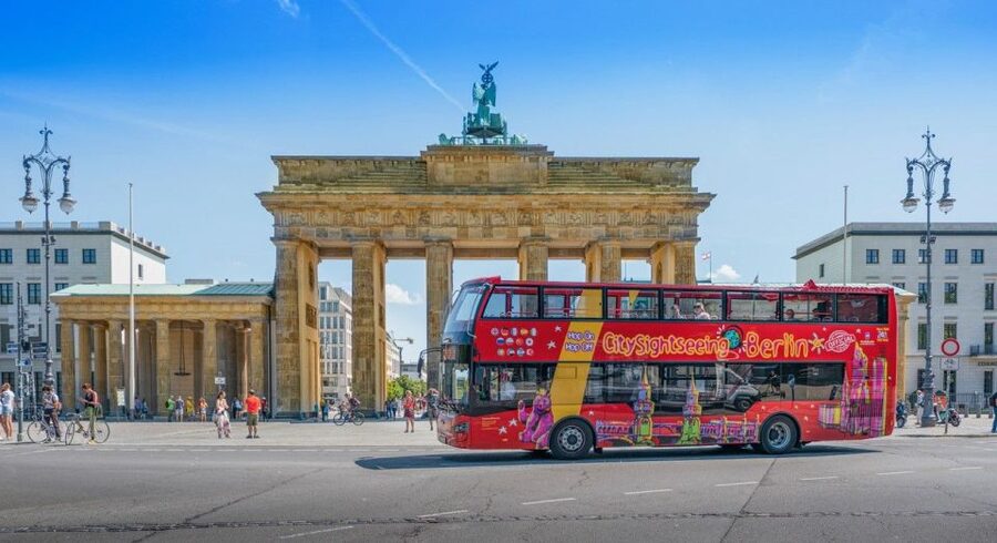 Berlin: City Sightseeing Hop-On Hop-Off Bus Tour - Checkpoint Charlie and the central squares