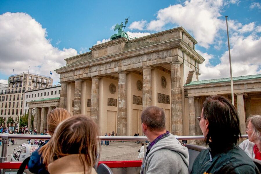 Berlin: City Sightseeing Hop-On Hop-Off Bus Tour - The East Berlin and Wall route