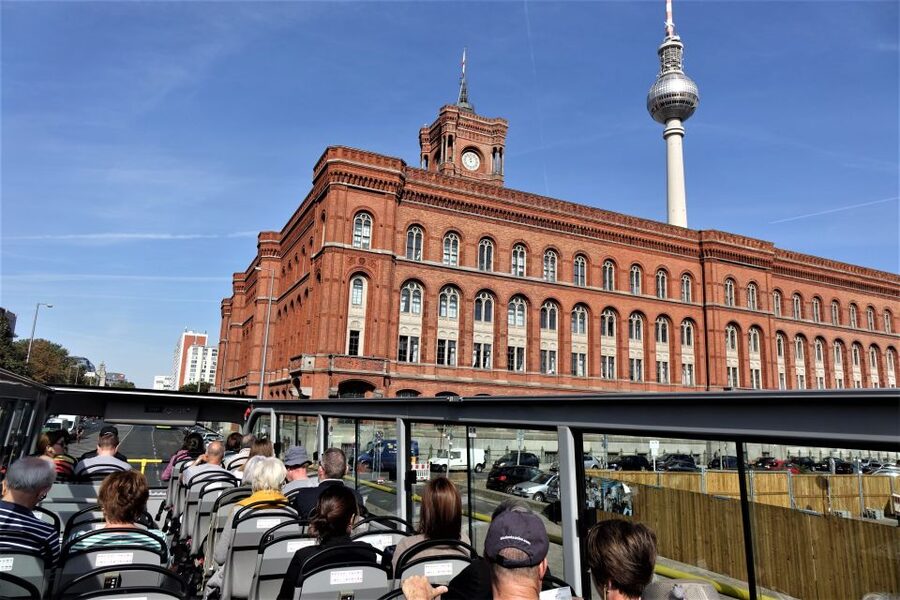 Berlin: East and West Hop-On Hop-Off Bus Tour - How to plan one day or two