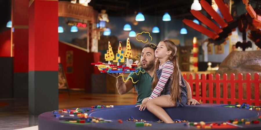 Berlin: Hop-On Hop-Off Bus & LEGOLAND Discovery Centre - Key points at a glance