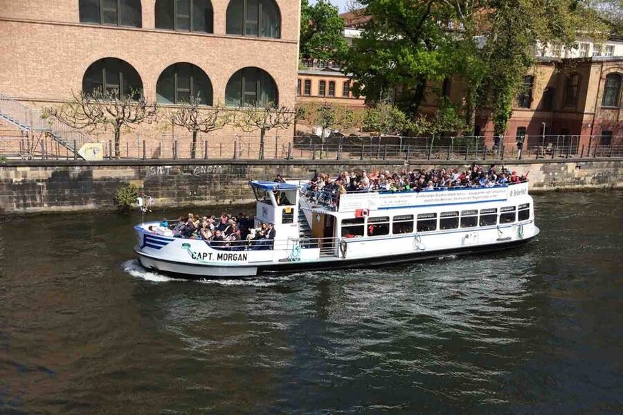 Berlin: Hop-On-Hop-Off Bus with Boat Cruise Option - Key points to know before you board