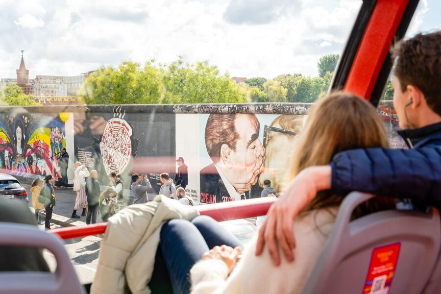 Berlin: Hop-On-Hop-Off Bus with Boat Cruise Option - Starting at Kurfürstendamm and Tauentzienstraße
