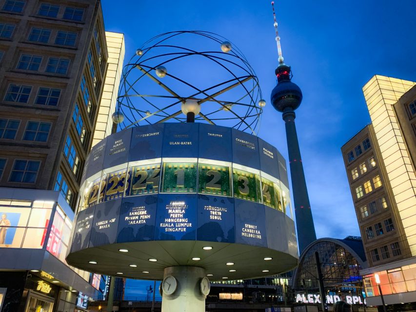 Berlin: Live-Guided Evening Sightseeing Tour by Open-top Bus - Prenzlauer Berg, Mauer Park, and Kulturbrauerei