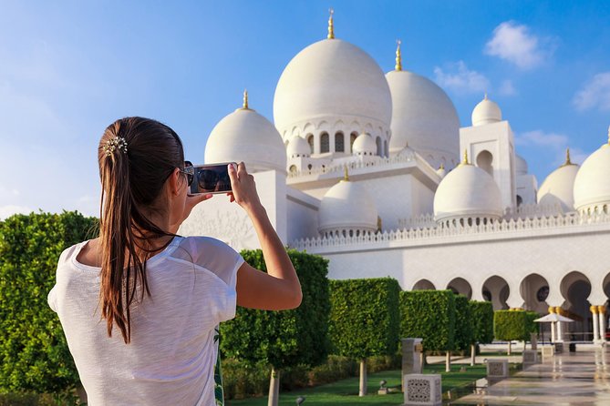 Big Bus Abu Dhabi Hop-On Hop-Off with Sheikh Zayed Mosque Tour - What you see on the 14-stop Red Route