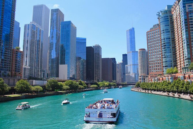 Big Bus Chicago: Hop-On Hop-Off Sightseeing Tour, 24/48/72hr Pass - Seeing Chicago in one two-hour loop