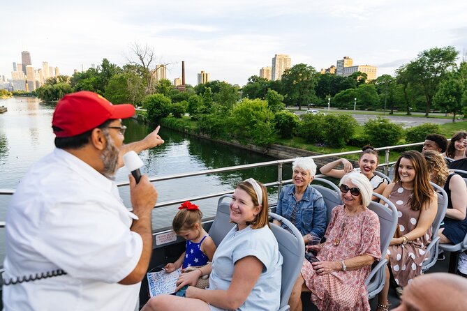Big Bus Chicago: Sunset Tour by Open-Top Bus with Live Guide - The Magnificent Mile from an open top