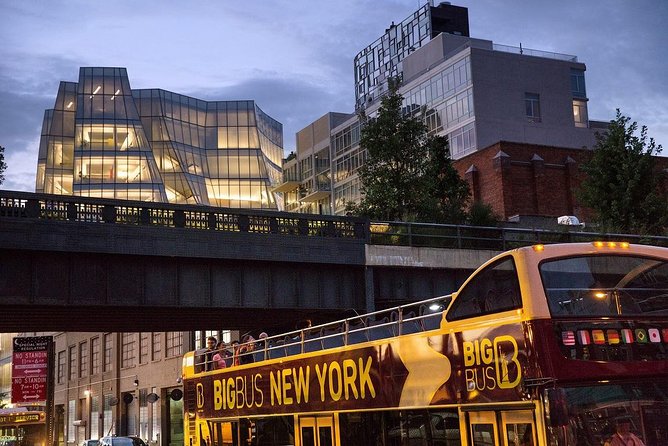 Big Bus New York: Sightseeing Night Tour by Open-top Bus - Why New York works better after dark