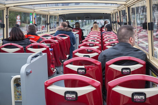 Big Bus Vienna Hop-On Hop-Off Sightseeing Tour - Timing, traffic, and the one-way problem