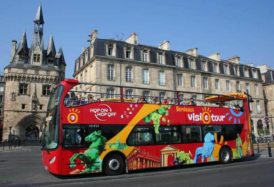 Bordeaux : 1 or 2 day Hop-on Hop-off visit - Stops 2 to 5: Bordeaux’s grand central sights