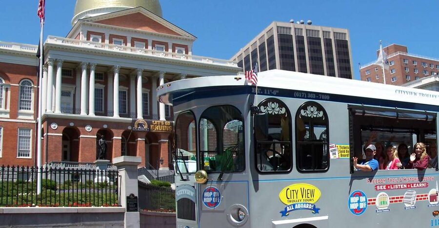 Boston: Hop-On, Hop-Off 20+ Stops Trolley Ticket - Start by the Aquarium and get your bearings
