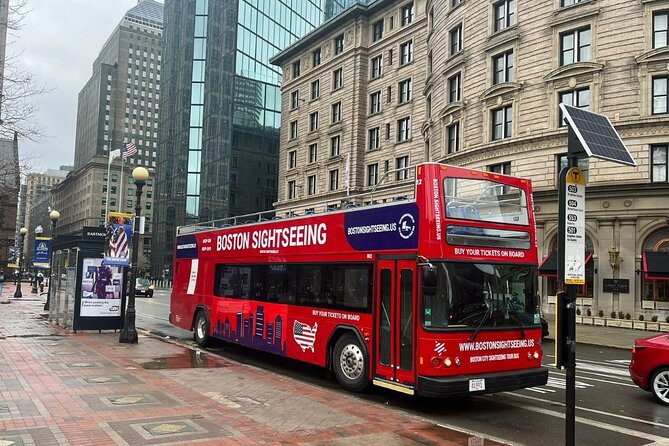 Boston Hop-On Hop-Off All Day Sightseeing Tour - Stop 4: Charles Street, Boston Common, and Chinatown