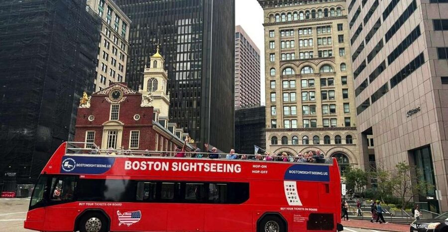 Boston: Hop-On Hop-Off Double-Decker Bus Sightseeing Tour - Key points to know before boarding