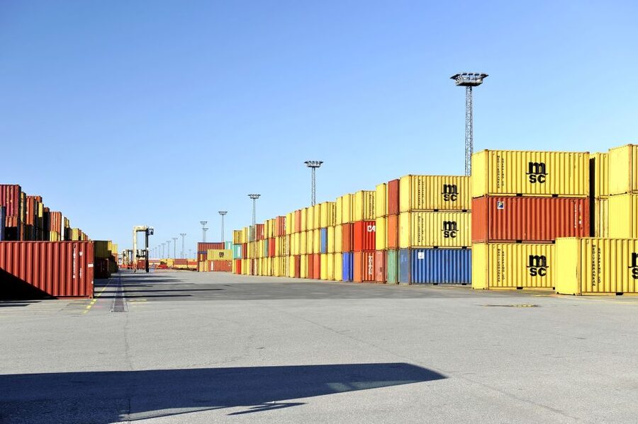 Bremerhaven: Harbor Bus Tour - Start at Schaufenster Fischereihafen for the best route