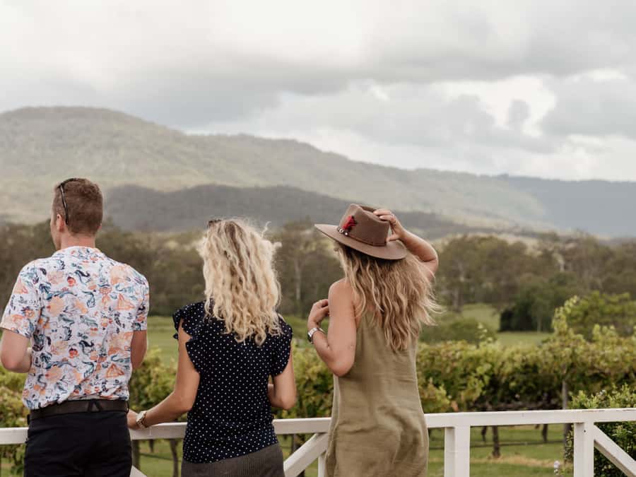 Brisbane: Daytime Glow Worm Caves Hop-on Hop-off Bus Tour - The guides make or break the flexible format