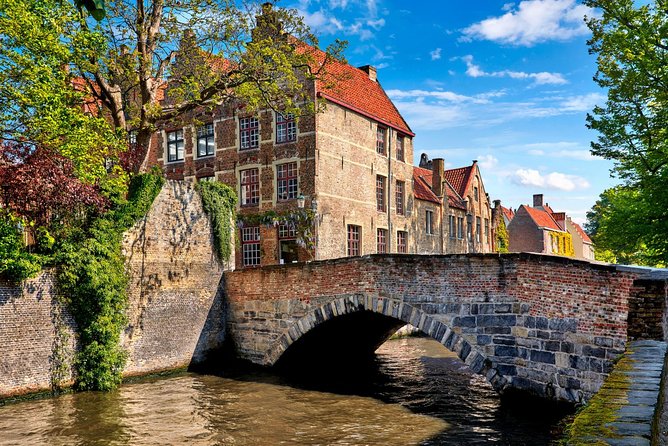 Bruges bus tour from Amsterdam - Tanners Square, Burg Square, and the Grote Markt