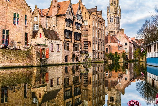 Bruges bus tour from Brussels - Market Square gives you practical afternoon advice