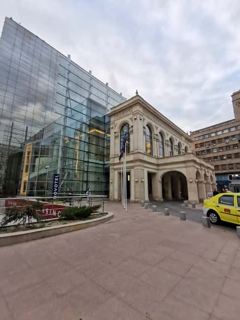 Bucharest city tour: Hop-on Hop-off sightseeing minibus - Who should book this experience?