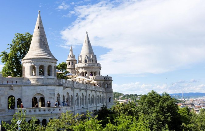 Budapest: 3-Hour Live-guided Bus Tour and 1-hour River Cruise - Key points to know before booking