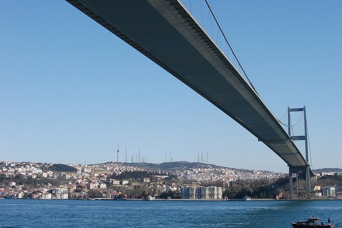 Bus and Boat Two Continents Tour in Istanbul - Rumeli Fortress and the European to Asian crossing