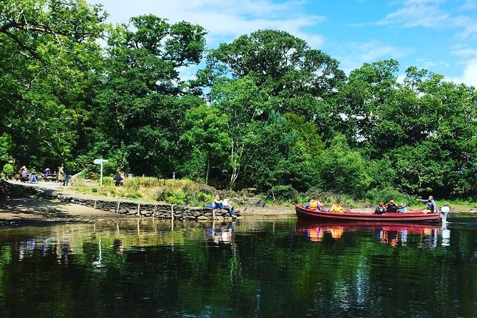 Bus, Boat & Jaunting Cart Tour (Jaunting Cart Paid Separately) - A 90-minute boat trip across the three lakes