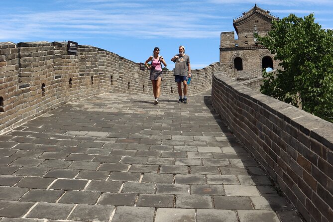 BusDa-Ancient Great Wall &Badaling Great Wall Full-day Bus Tour - Ancient Badaling: two and a half hours on the rough side