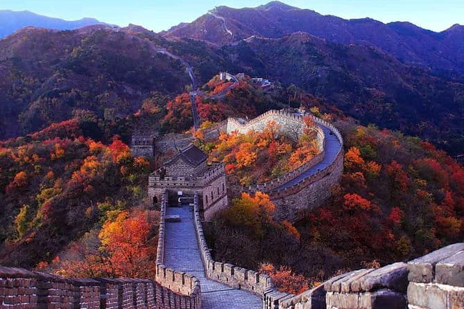 BusDa-Mutianyu Great Wall & Summer Palace Full-Day Group Tour - The group size and meeting-point trade-off