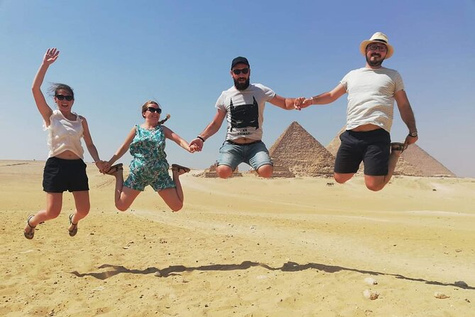 Cairo By Big Bus full day From Hurghada (Pyramids-sphinx-Egyptian Museum-Lunch) - What the group size and guides mean